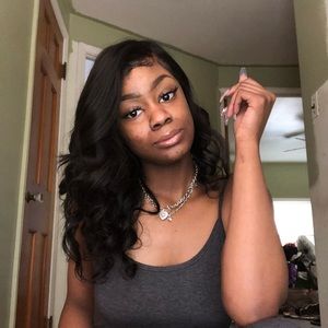 Meet your Posher, Jada